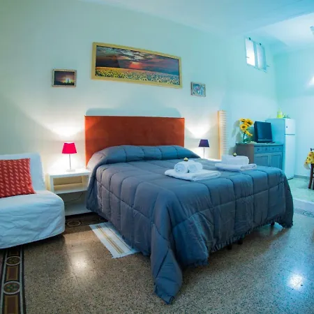 San Martino House By Francigenaapartments * Siena