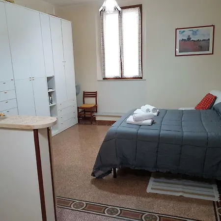San Martino House By Francigenaapartments Siena